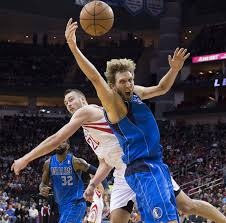 [NBA]维金斯强杀内线 无视防守滑翔飞扣